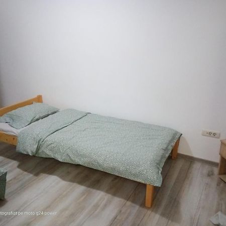4 Rooms Apartment Tulcea Eksteriør bilde