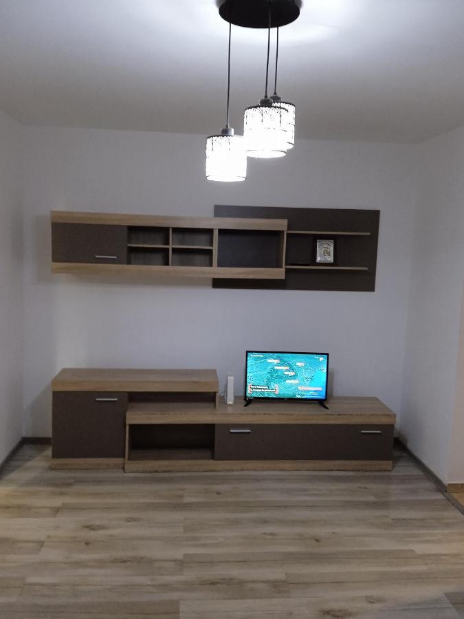 4 Rooms Apartment Tulcea Eksteriør bilde
