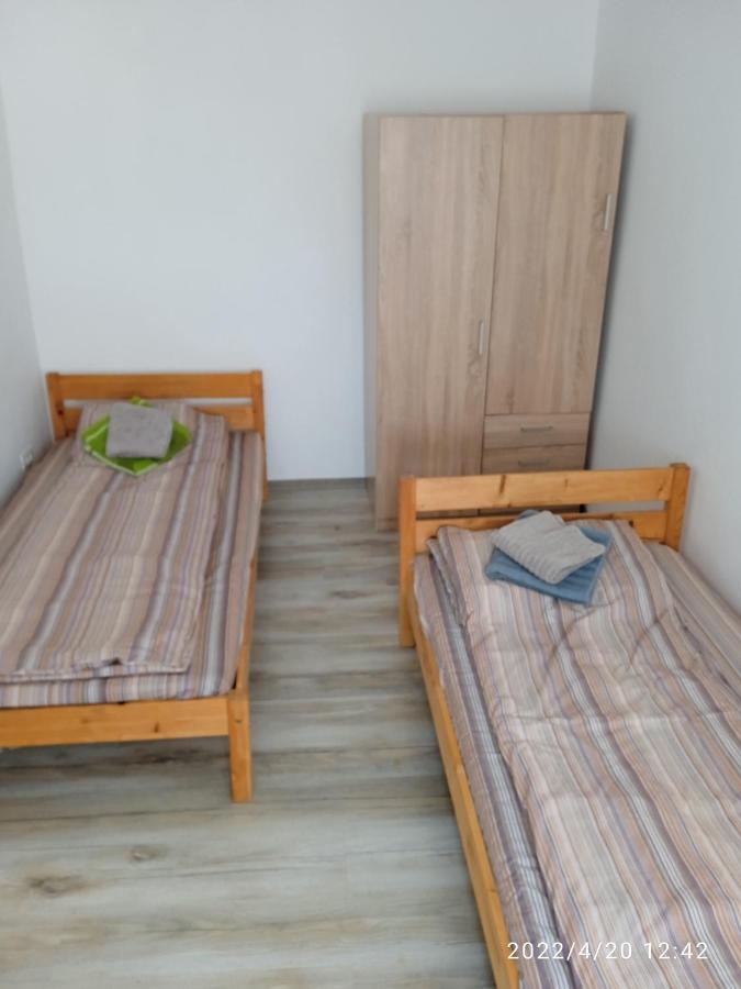 4 Rooms Apartment Tulcea Eksteriør bilde