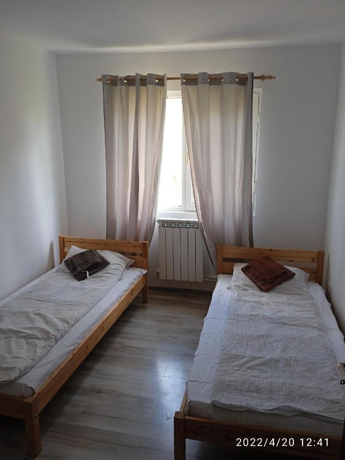 4 Rooms Apartment Tulcea Eksteriør bilde