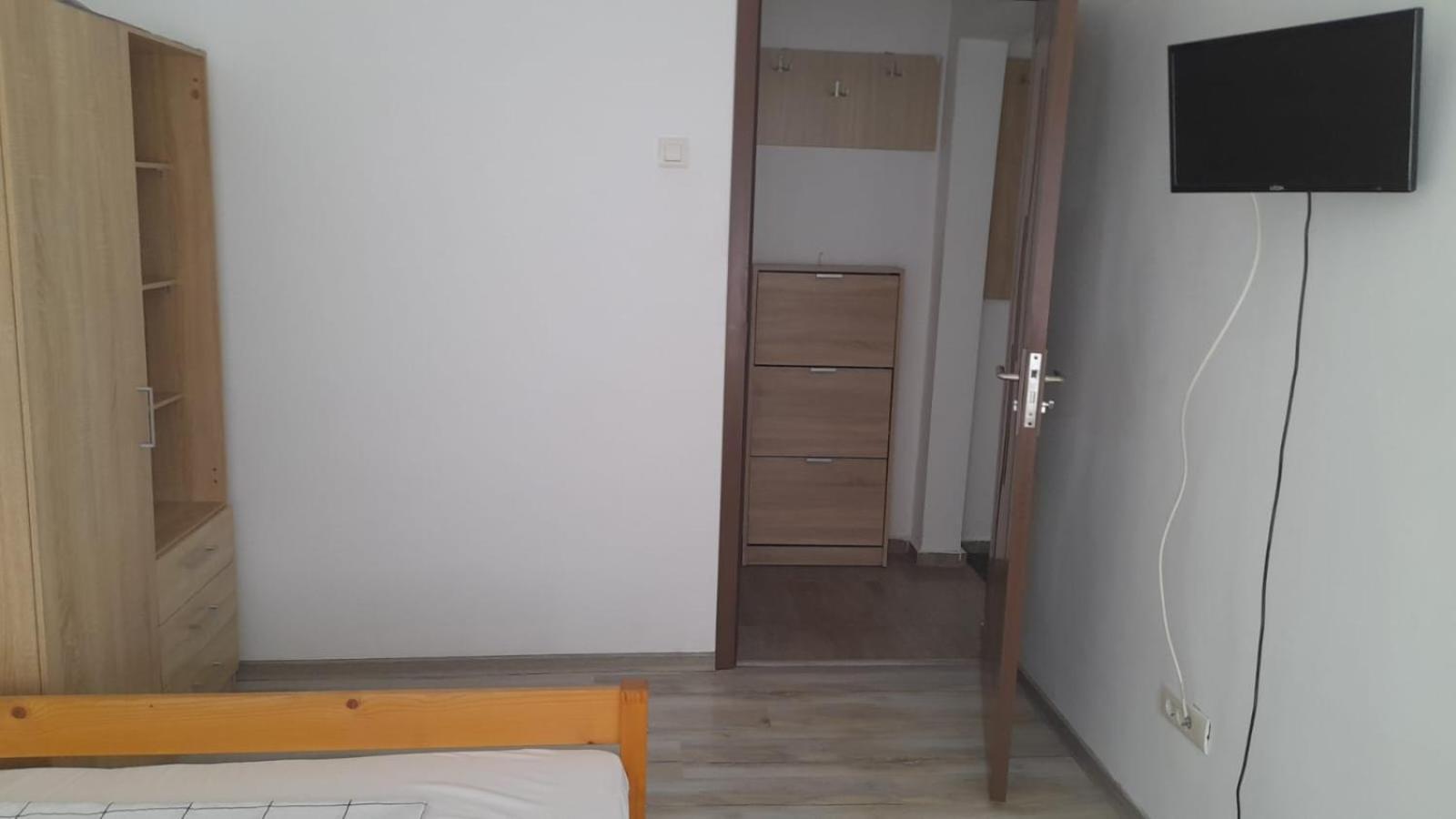 4 Rooms Apartment Tulcea Eksteriør bilde